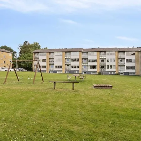 Spacious In With Free Parking * Risskov